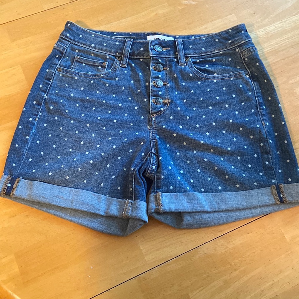 Sonoma Jean shorts size 6 stretchy